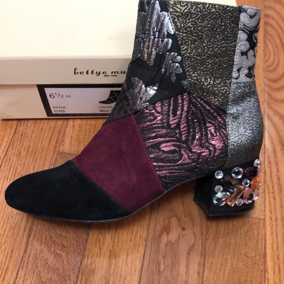 Rare Anthropologie Bettye Mueller Cyd patchwork boho booties ankle boots - Picture 3 of 11